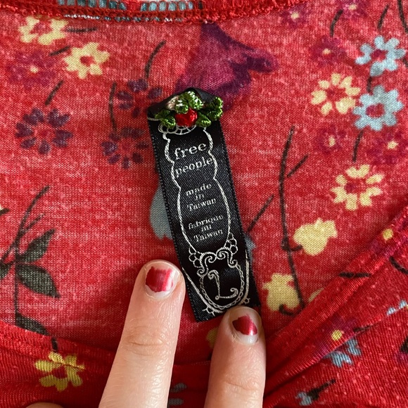 Free People | Red Floral Top - Picture 6 of 7